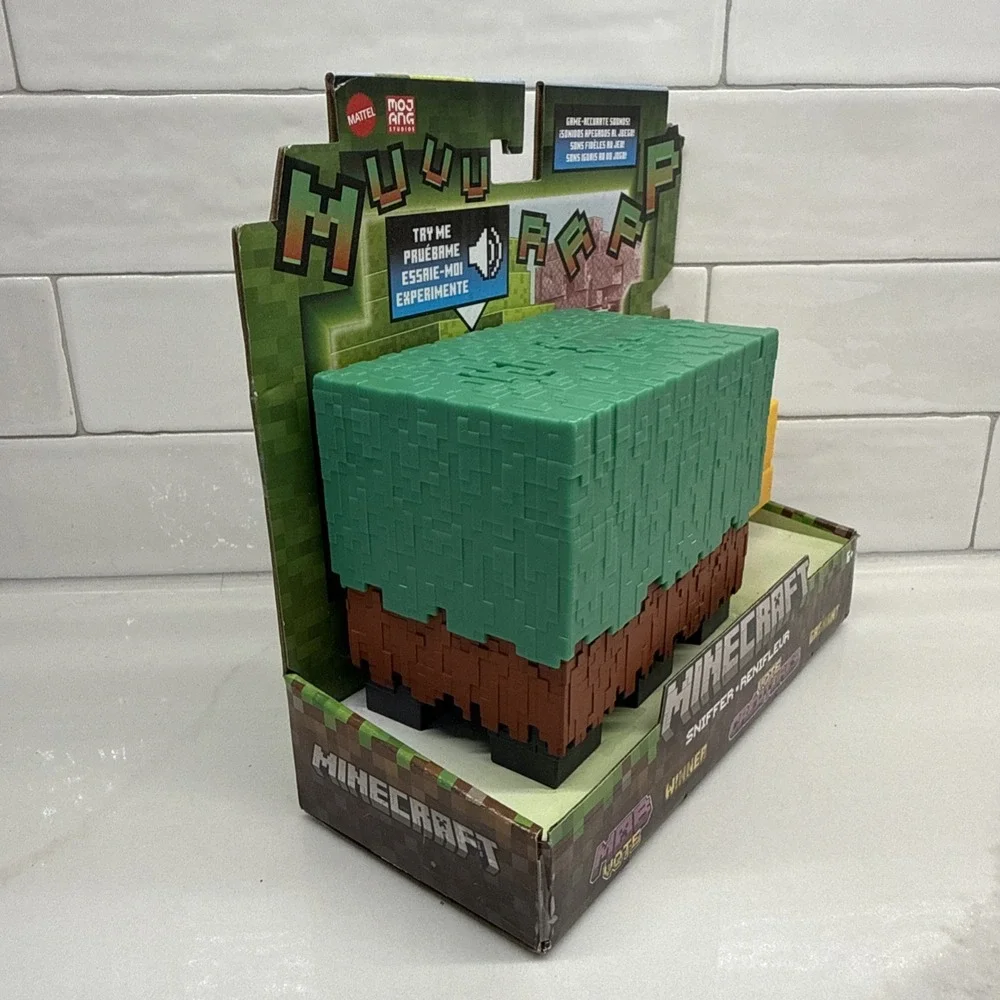 Mattel Minecraft Sniffer Figure w/ Authentic Sounds NEW Sealed Ages 6+ Fast Ship